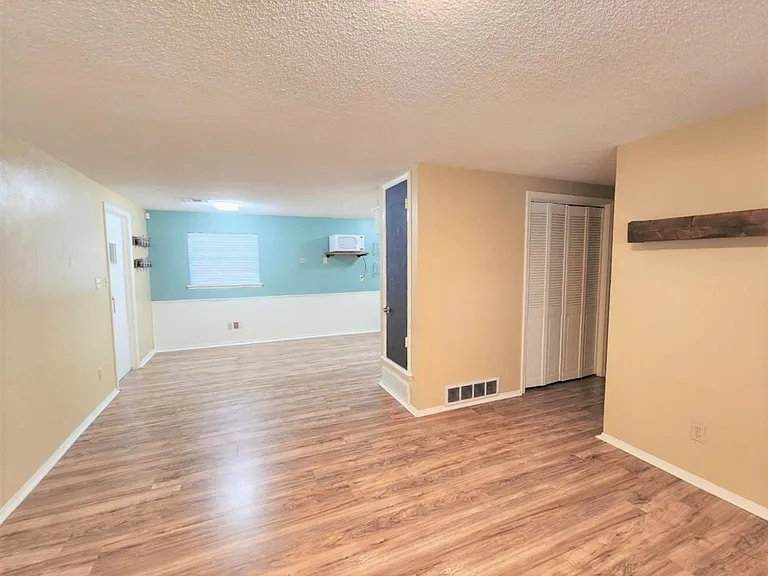 3712 N Markwell Ave — Photo 18