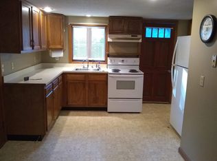 4 Raffi Dr, Plainville, CT 06062