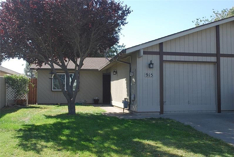 1st image of 915 Princeton Pl