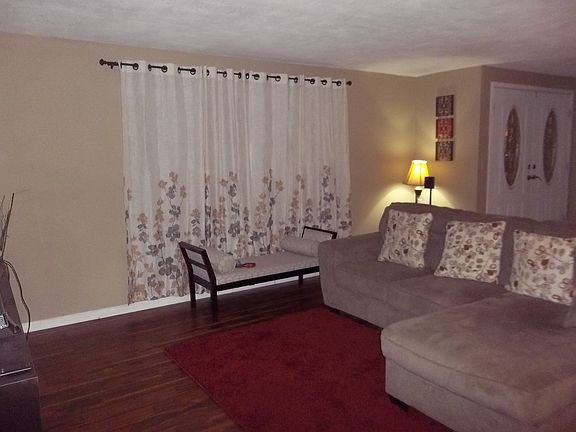 5th image of 9300 Zambra Way