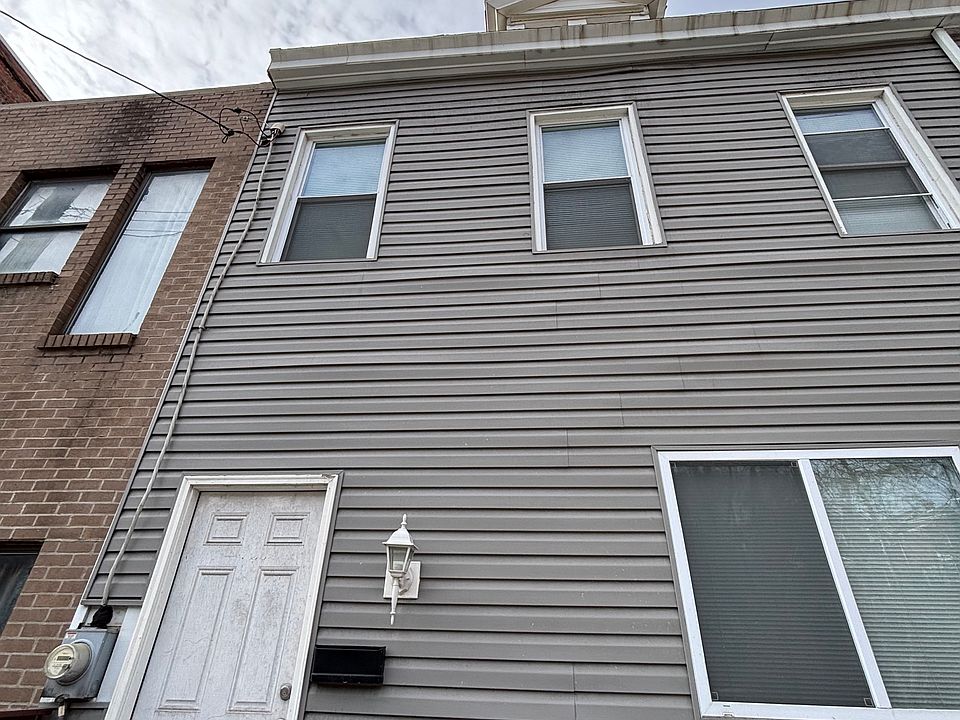 1st image of 505 Herron Ave APT 1
