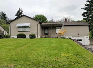 998 Carson Valley Rd, Duncansville, PA 16635