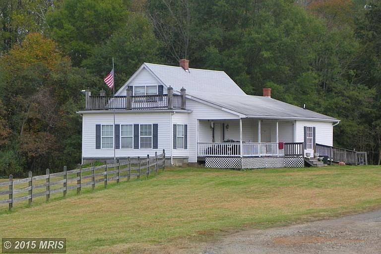 Exterior (Front)