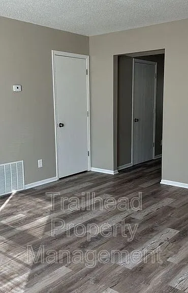 219 N Garrison Ave #2 — Photo 5