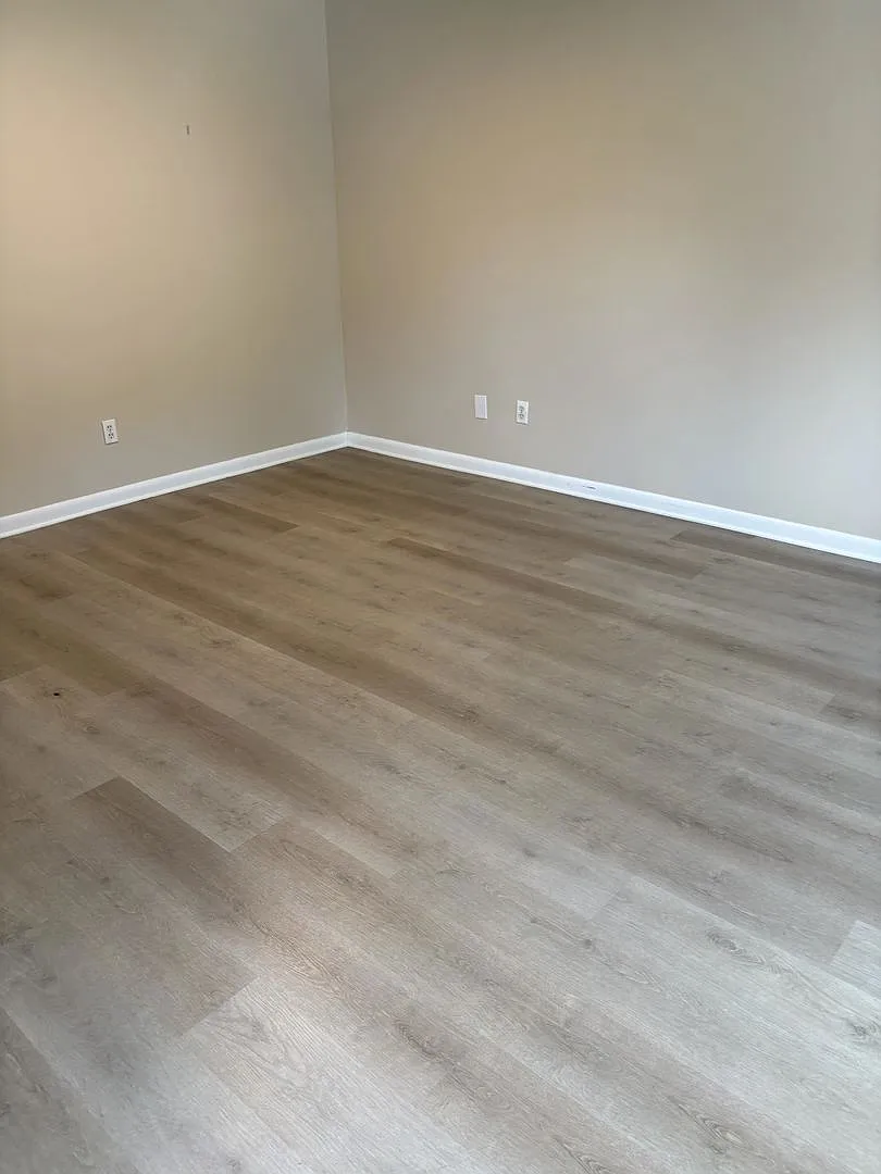 Spring Creek Apartments — Photo 3
