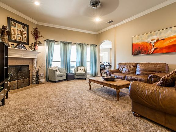 5th image of 2507 Meadowglen Ct