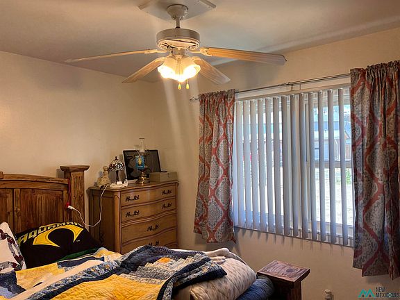 5th image of 807 S Zinc St