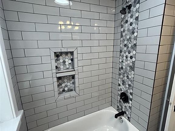 2nd image of 4105 Utah St