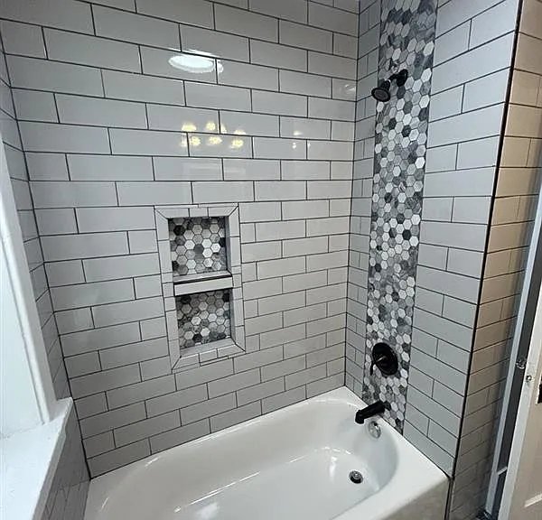 4105 Utah St — Photo 2