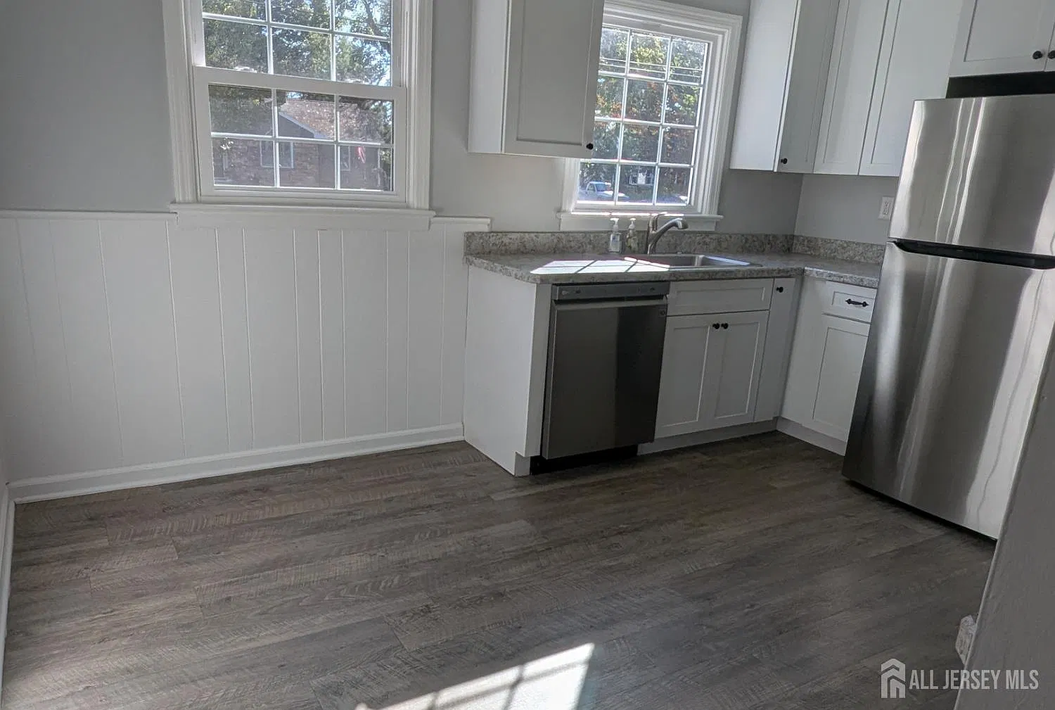 3 bed, 1.0 bath, $3,000 — Photo 4