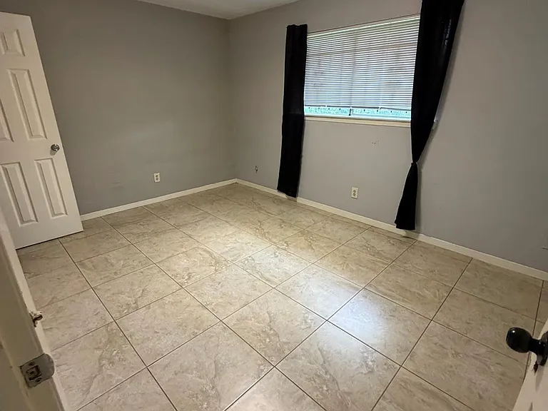 7106 Haverton Dr — Photo 12