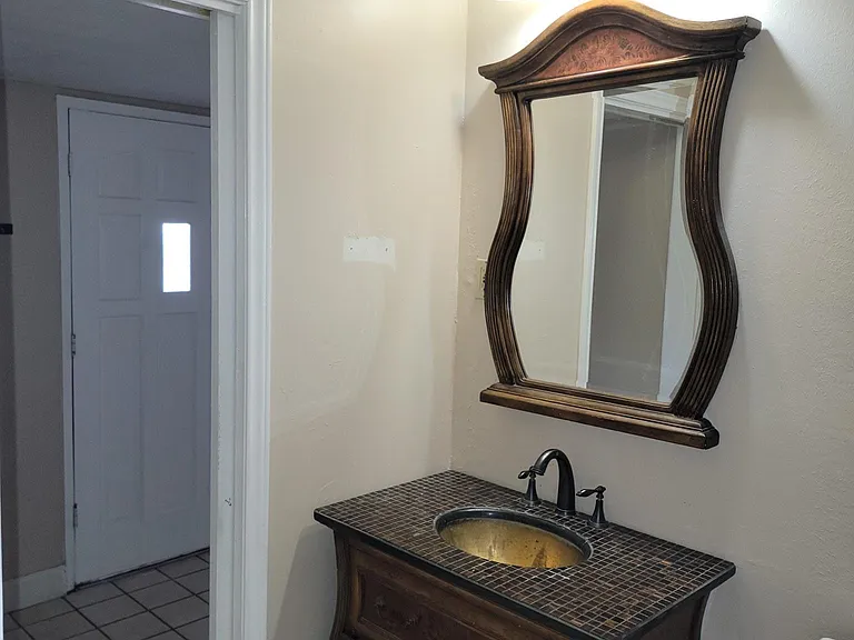 4324 Buckeye St — Photo 20