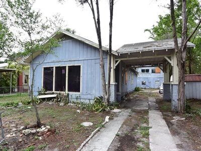 111 W POWHATAN AVENUE, Tampa, FL, 33604