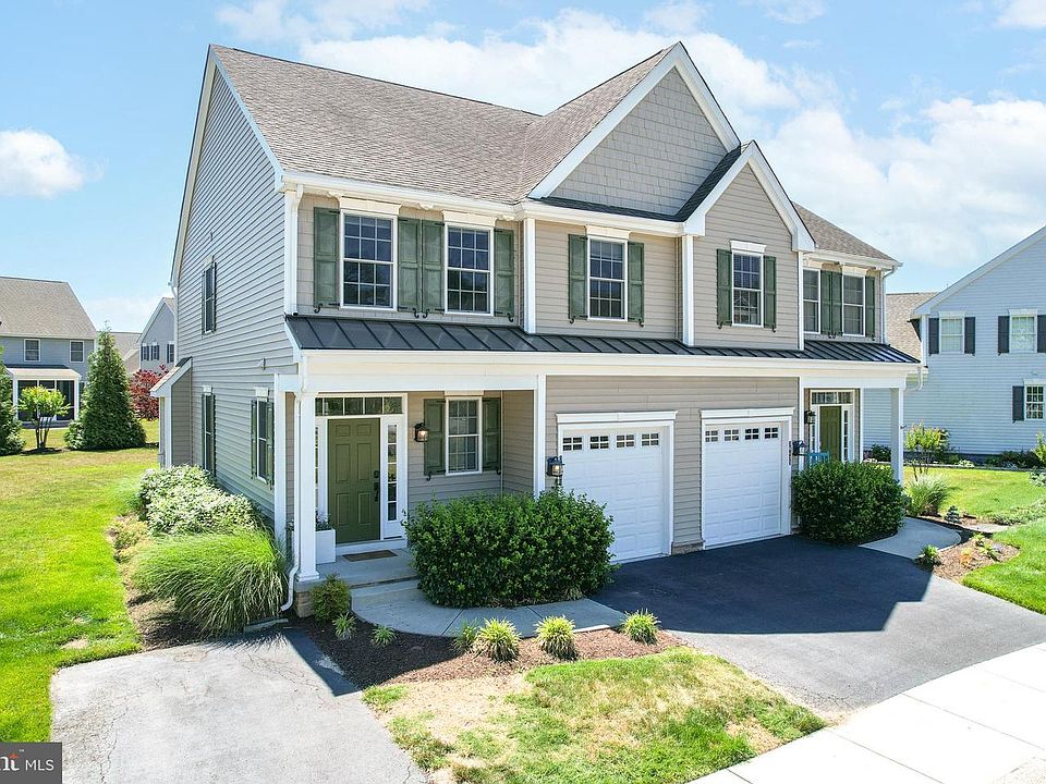 1st image of 36429 Warwick Dr