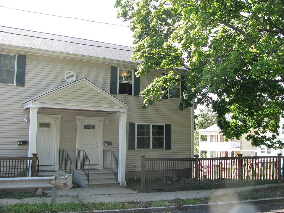 54 Knowles St, Providence, RI 02906 Zillow