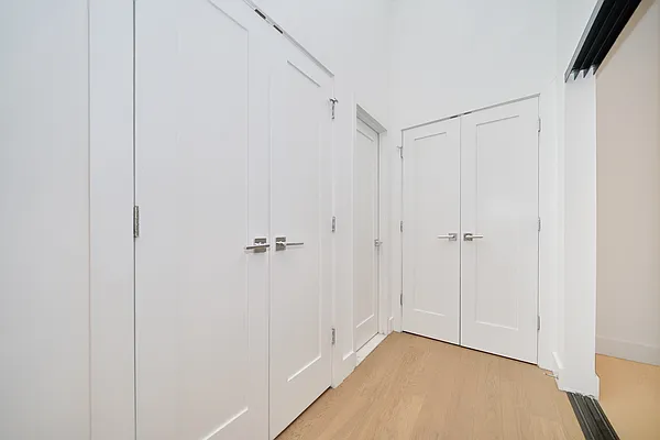 Rented by Living New York | media 7