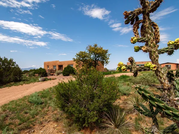 288 Spur Ranch Rd, Lamy, NM 87540