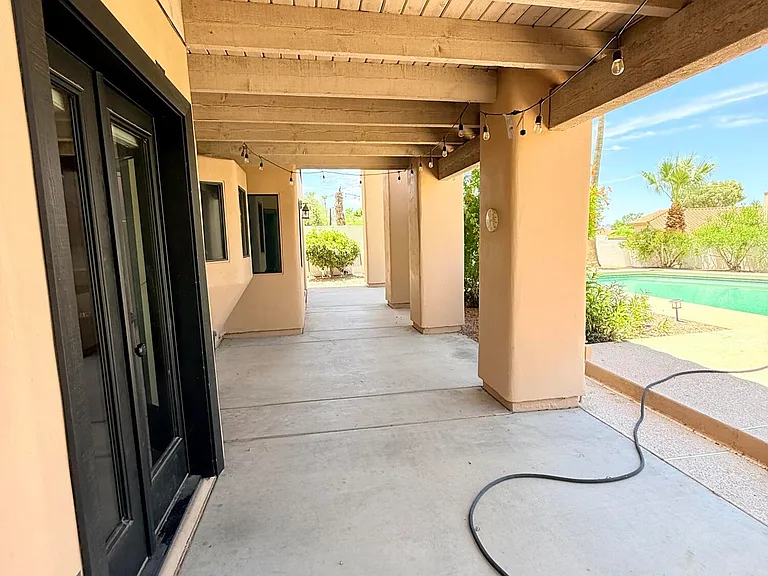 1406 E Tierra Buena Ln — Photo 31