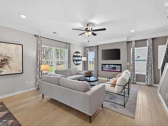 5th image of 156 Saddle Ridge Loop