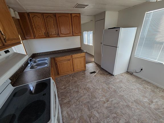 5th image of 343 S San Carlos St
