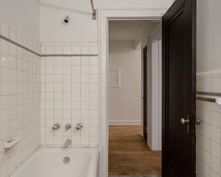 Glynn Court Apartments — Photo 55