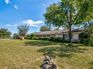 628 W Seminole Ave, Eustis, FL 32726