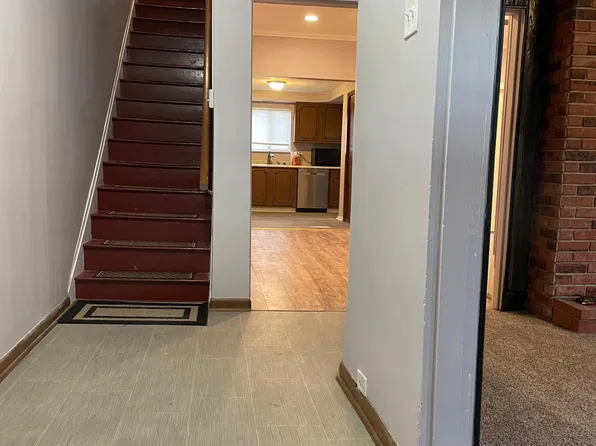 1714 Cecil St, Pittsburgh, PA 15215