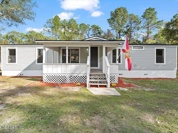 2305 S DOLPHIN Avenue, Middleburg, FL 32068