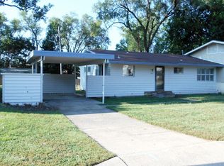 1905 SW 71st St, Topeka, KS 66619