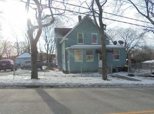 57 Clover St, Worcester, MA 01603