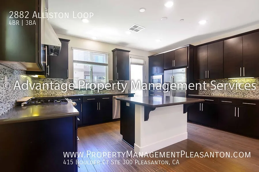 4 bed / 3 bath 2,124 sq ft Home Across from Fallon Sports Park — Photo 4