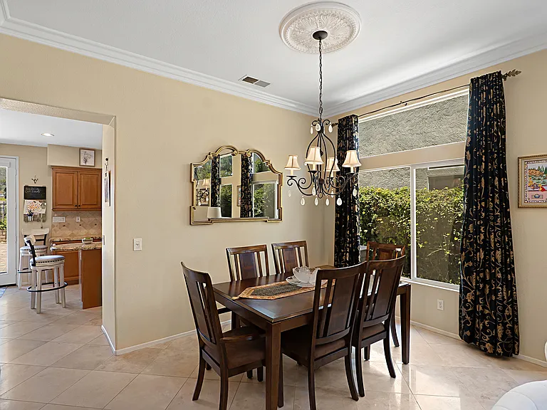 11526 Meadow Grass Ln — Photo 8