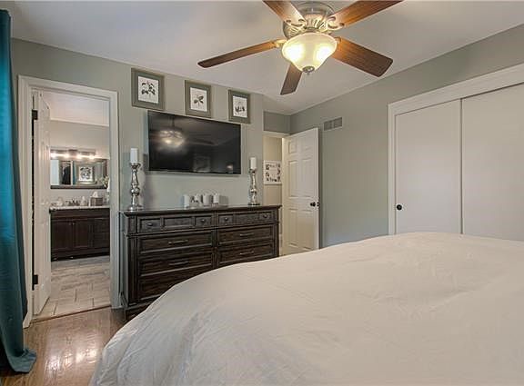 3rd image of 5024 Rock Creek Ln