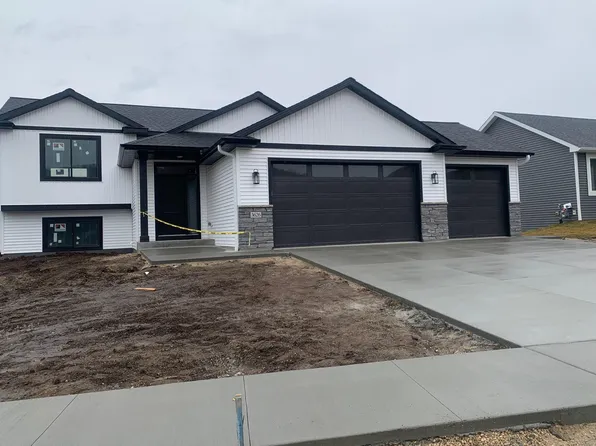 3626 18th St SE, Rochester, MN 55904