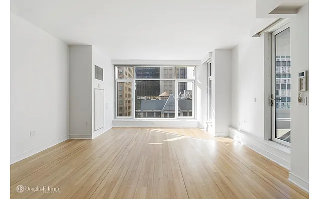 Rented by Douglas Elliman | media 22