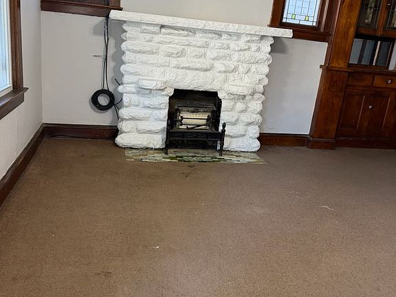 3rd image of 3718 Bellefontaine Ave
