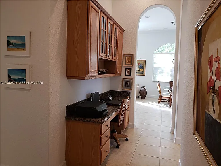 11231 NW 71st St — Photo 10