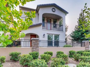 2537 Villa Terrace Ln, Sacramento, CA 95825
