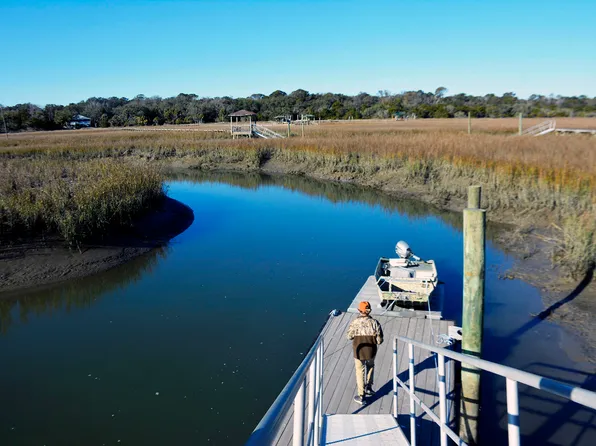 7626 Legare Rd, Edisto Island, SC 29438