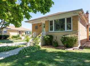 4861 N Newcastle Ave, Chicago, IL 60656