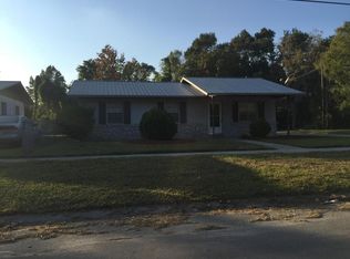 920 N 12th St, Palatka, FL 32177