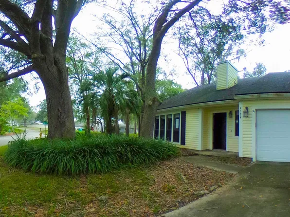 4594 Carolyn Cove Ln S, Jacksonville, FL 32258