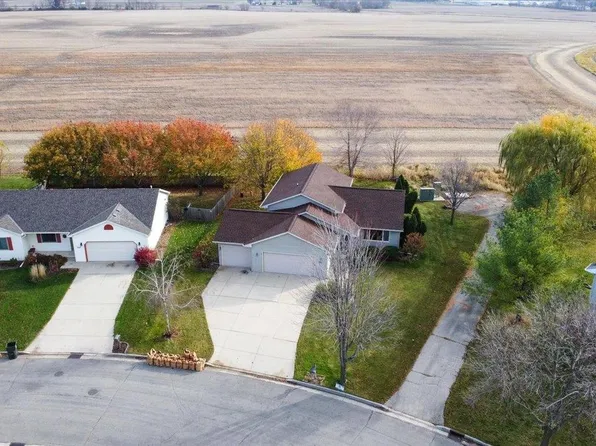 1419 Prairie Rose Drive, Sun Prairie, WI 53590