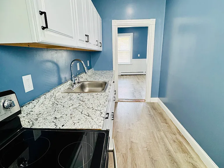 61 Cypress St #2 — Photo 19