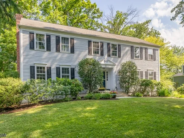 33 Hampton Rd, Chatham Twp., NJ 07928