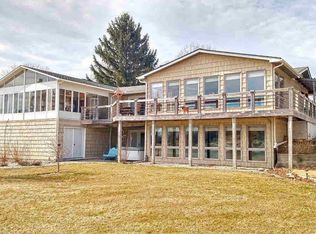 3857 Mitchell Rd, Lapeer, MI 48446