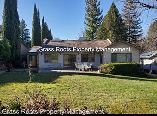 24706 Oro Valley Rd, Auburn, CA 95602