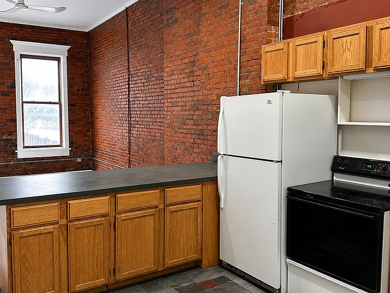 1832 W 25th St #2B — Photo 12