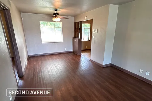 1728 Meyers Pl Photo 1