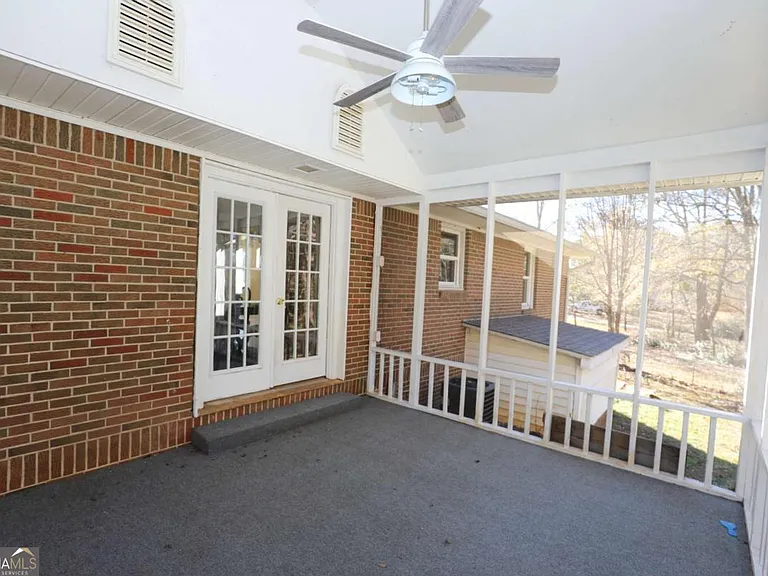 77 Franklin Hwy — Photo 34
